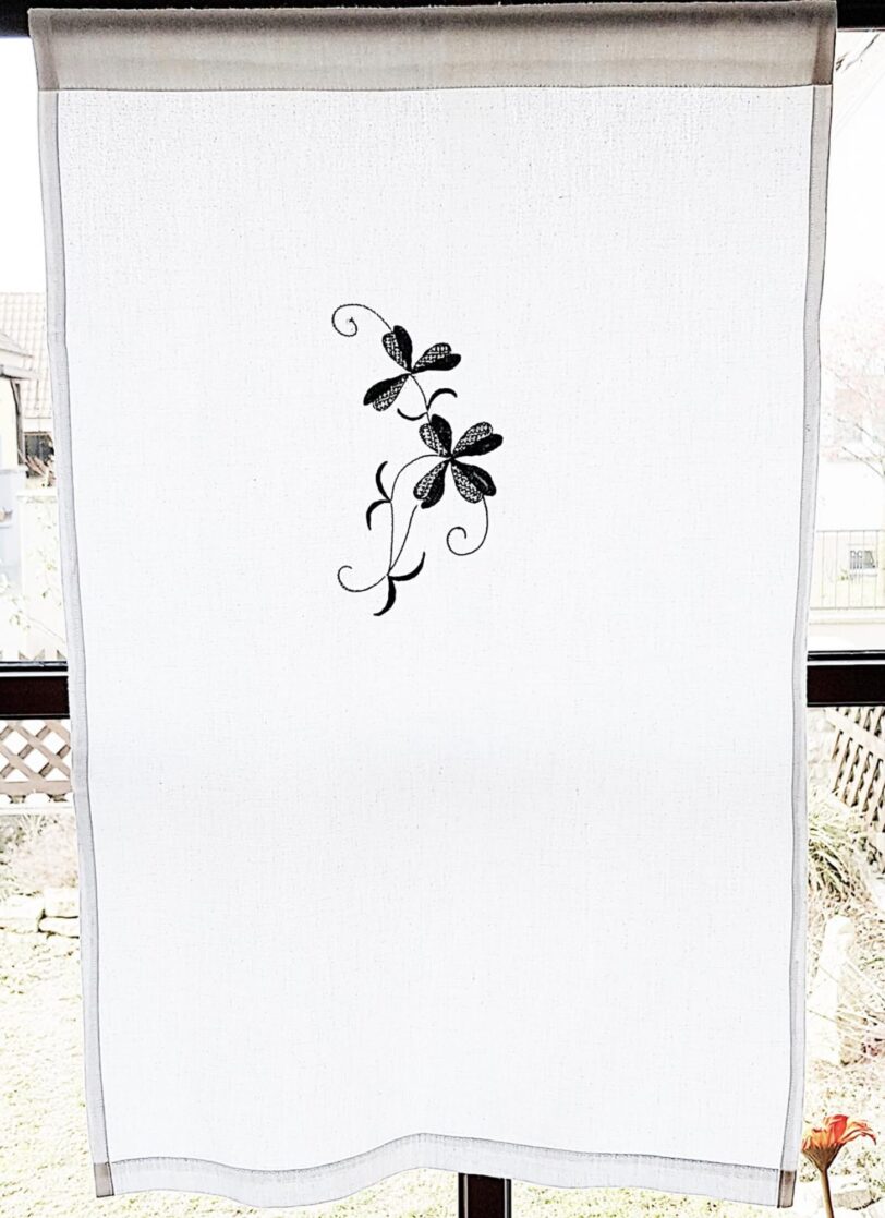 gestickte Scheibengardine vintage Landhaus