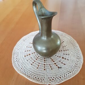 massive kleine Blumenvase - Messing