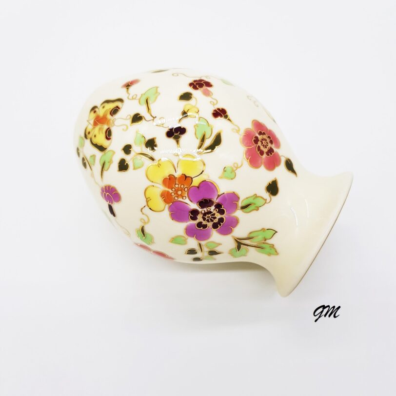 Vase ZSOLNAY 26handgemalt, signiert