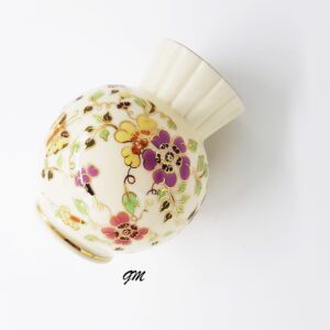 Vase 23 ZSOLNAY PECS signiert