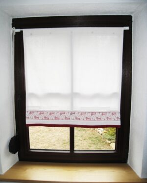 Weiße vintage Landhausgardine
